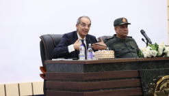 وزير الاتصالات ومدير الأكاديمية العسكرية يلتقيان طلبة المبادرة الرئاسية «الرواد الرقميون»